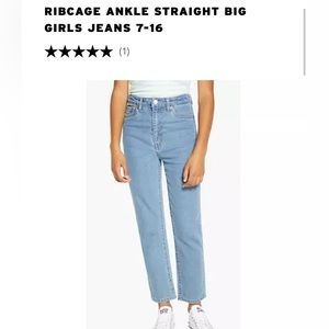 Girls size 12, high waisted Levi’s.